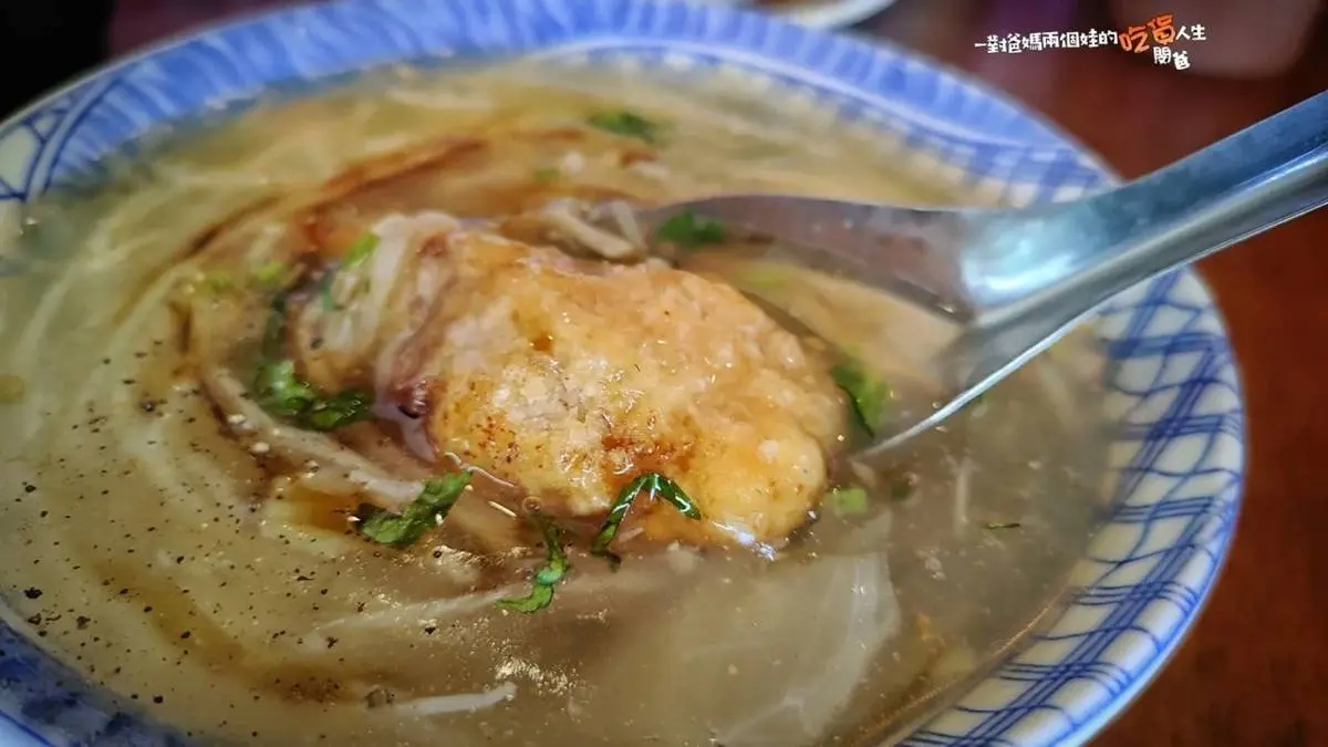 不輸老字號名店！高雄「古早味肉粽」口感軟綿Q彈，碗粿塞滿肉塊太唰嘴