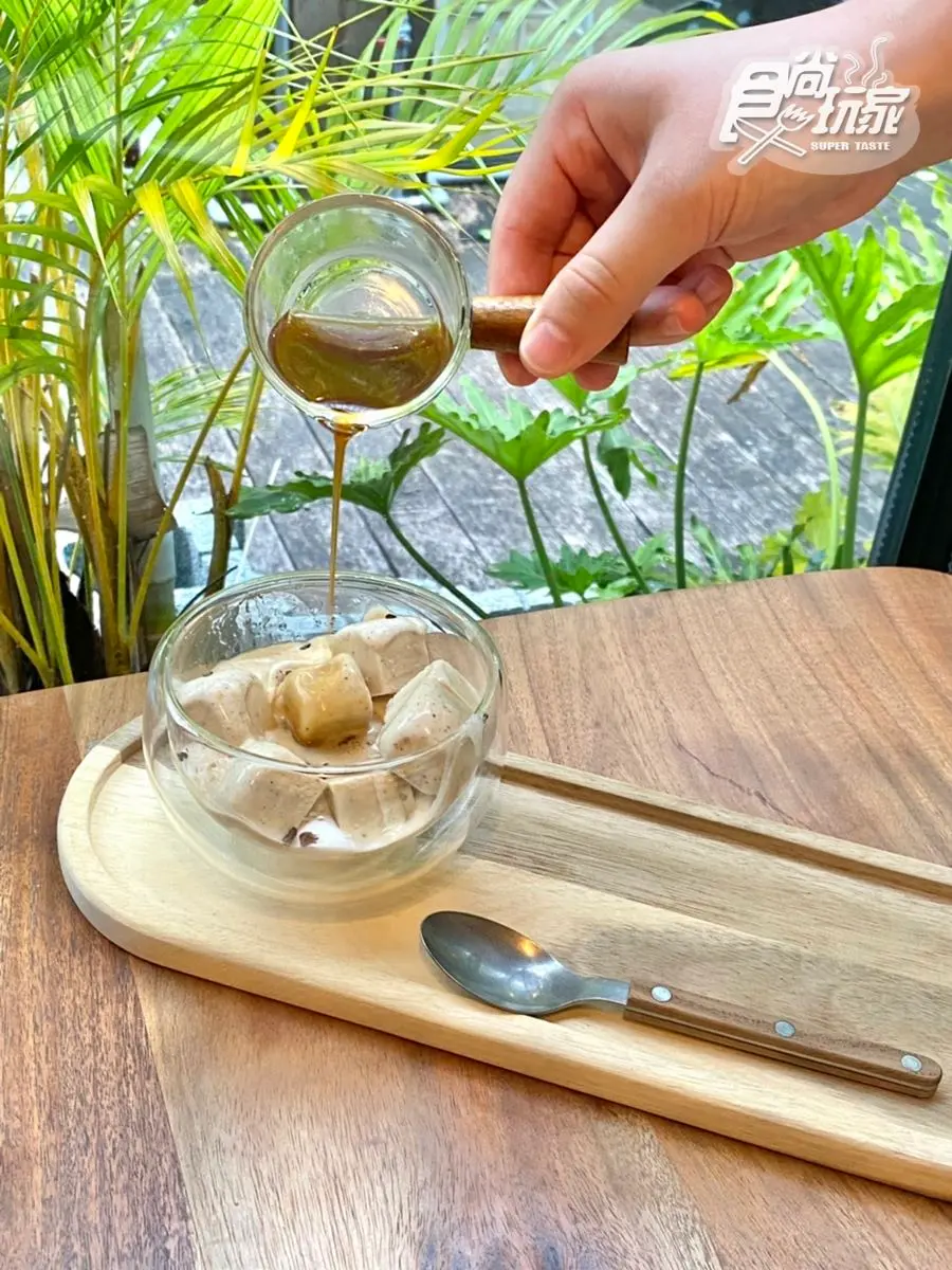 鍋煮奶茶變冰品！中山最夯茶館ｘ義式冰名店推最美新冰，再喝夢幻氣泡茶飲