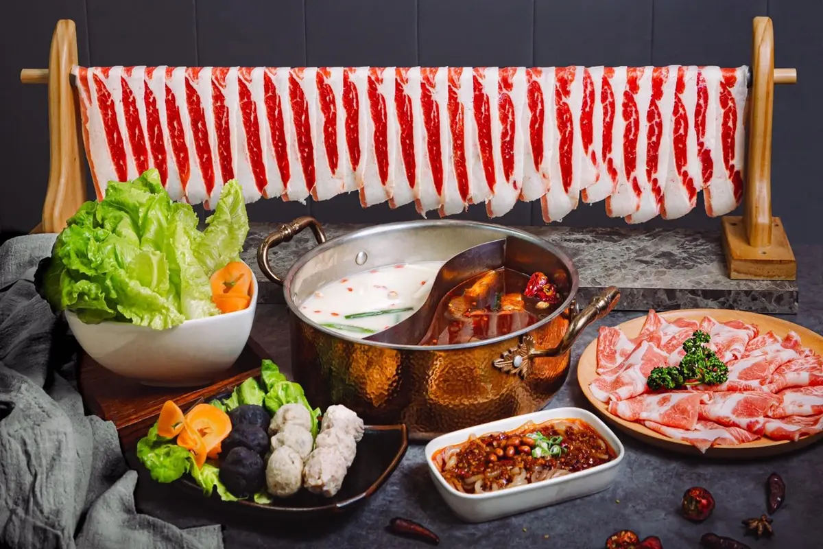８月荷包救星！全台16家美食優惠：九孔鮑吃到飽、幾歲送幾隻雞翅、９元嗑肉盤