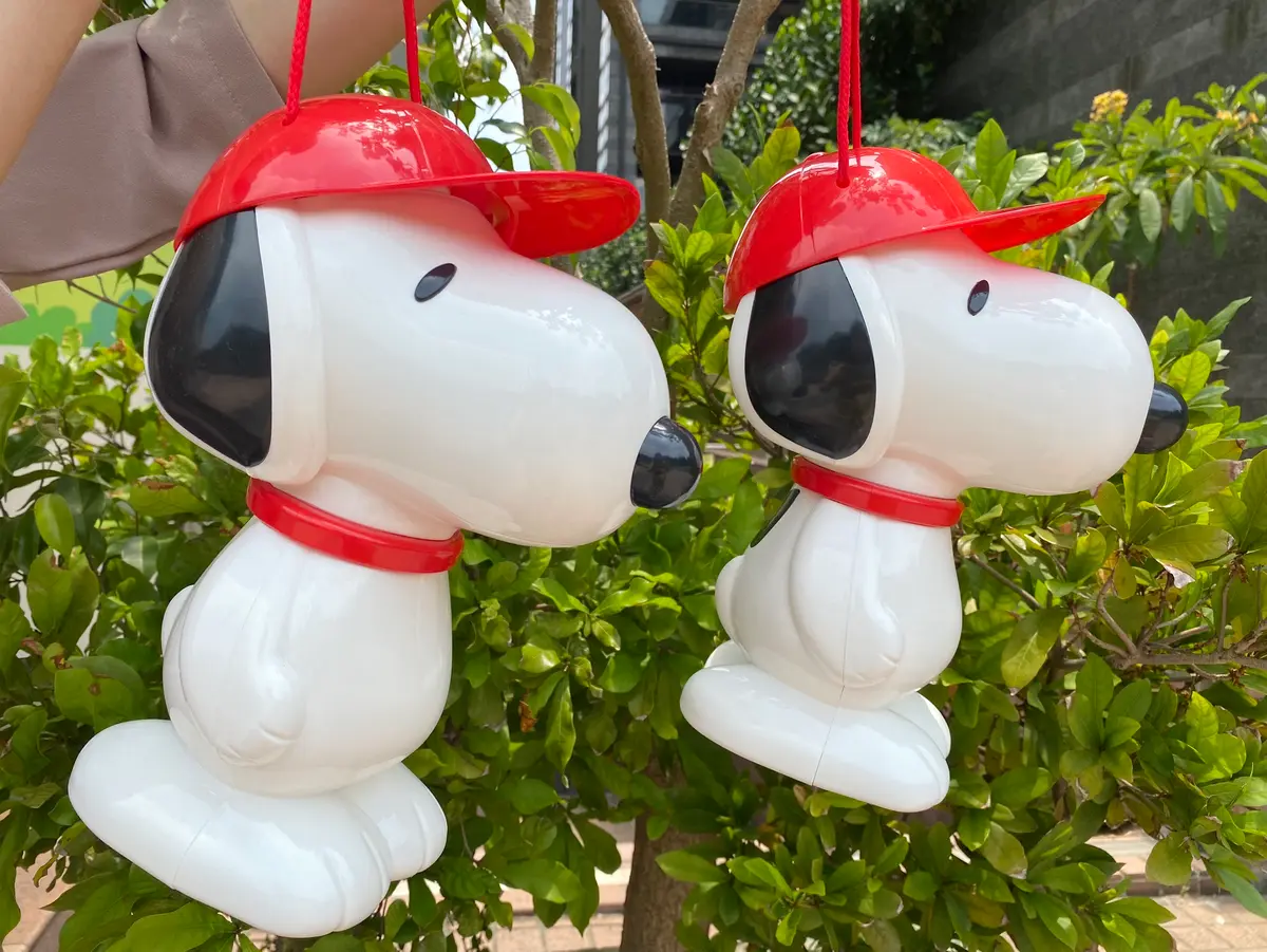 史努比控再接招！7-11獨家「SNOOPY棒球帽造型桶」，裝滿草莓蒟蒻快抱走