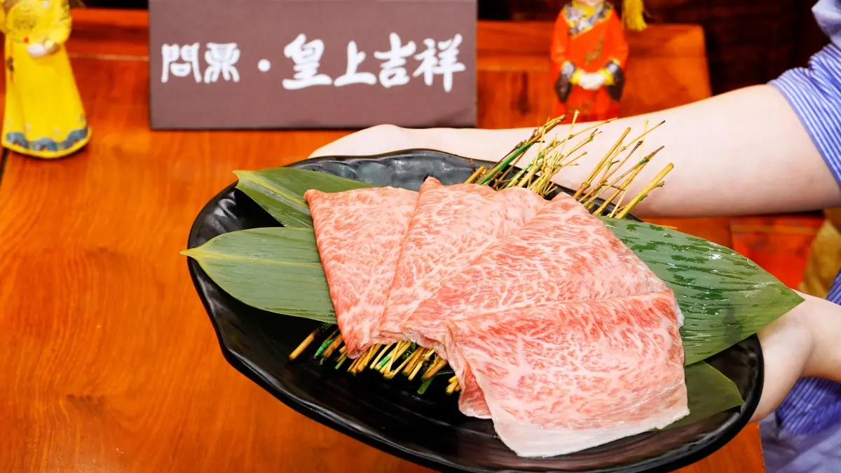 身分證「中２碼」花蟹吃到飽！問鼎超狂優惠再延長，還有紅條石斑、蜆貝無限吃