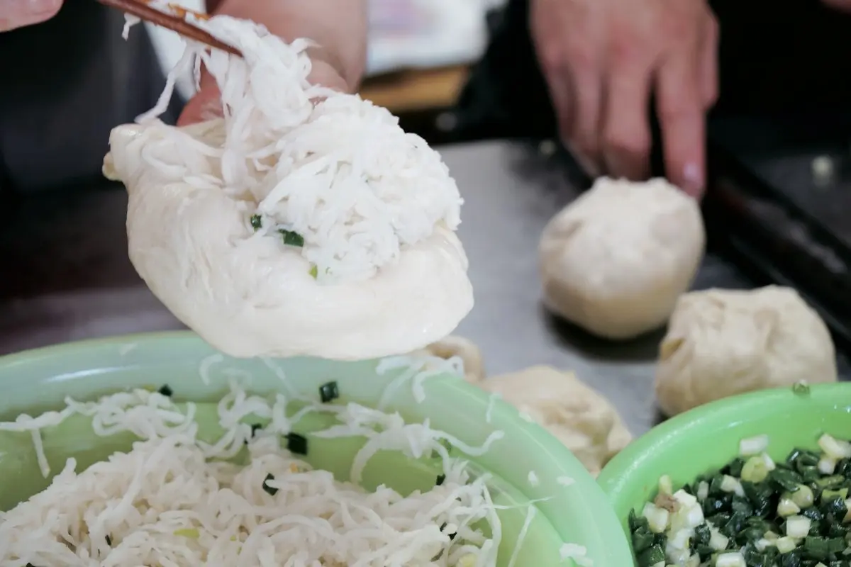 老饕帶路!台北捷運小吃地圖必吃5家:CNN推薦、排隊肉圓、爆餡蘿蔔絲餅 老饕帶路!台北捷運小吃地圖必吃5家:CNN推薦、排隊肉圓、爆餡蘿蔔絲餅