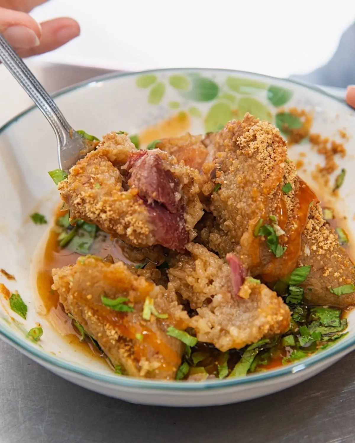 不只國華街!台南友愛街5家人氣美食:74年肉粽、濃郁抹茶薏仁湯、爆餡蛋堡 不只國華街!台南友愛街5家人氣美食:74年肉粽、濃郁抹茶薏仁湯、爆餡蛋堡