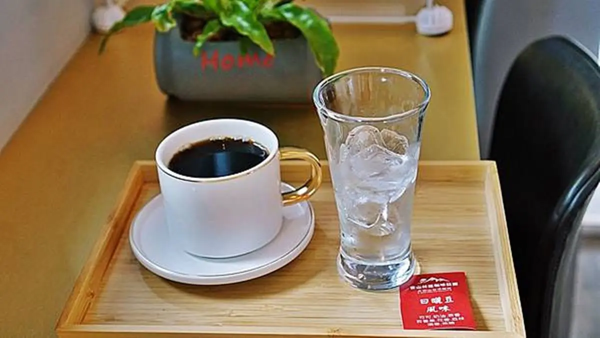 三餐全包!「複合式早午餐」輕食+手搖飲都有,必點外酥內軟焗烤厚片 三餐全包!「複合式早午餐」輕食+手搖飲都有,必點外酥內軟焗烤厚片