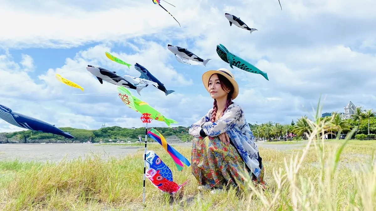 30隻大鯨魚飛上天！「2022旗津風箏節」限定２天開跑，如置身《禹英禑》場景