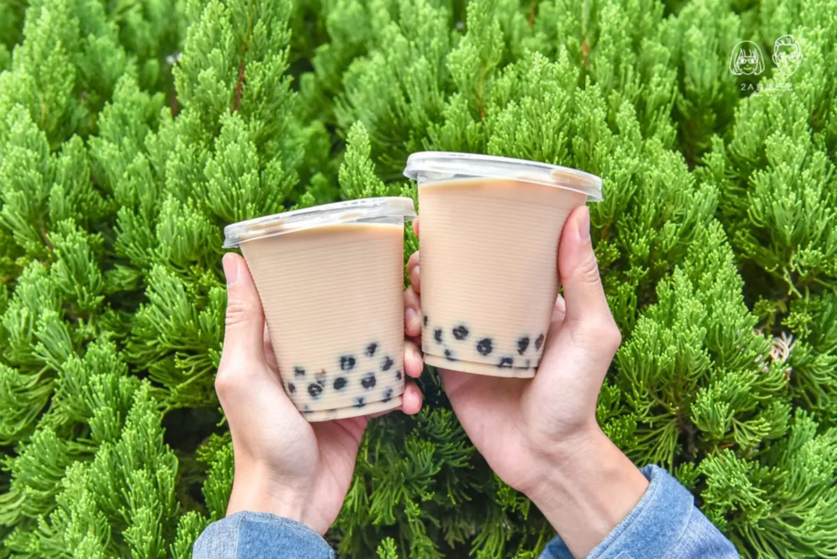 真的只要10元!佛心「無名珍奶」藏玉清宮旁,30年不變奶茶+Q彈珍珠太過癮 真的只要10元!佛心「無名珍奶」藏玉清宮旁,30年不變奶茶+Q彈珍珠太過癮