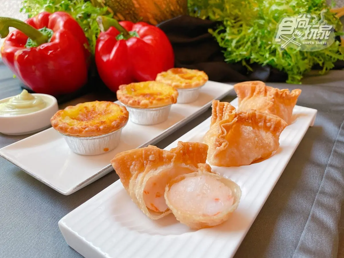 下一個米其林!超狂「麵條披薩」這裡吃,還有完勝速食店「牽絲海鮮版」蛋塔 下一個米其林!超狂「麵條披薩」這裡吃,還有完勝速食店「牽絲海鮮版」蛋塔
