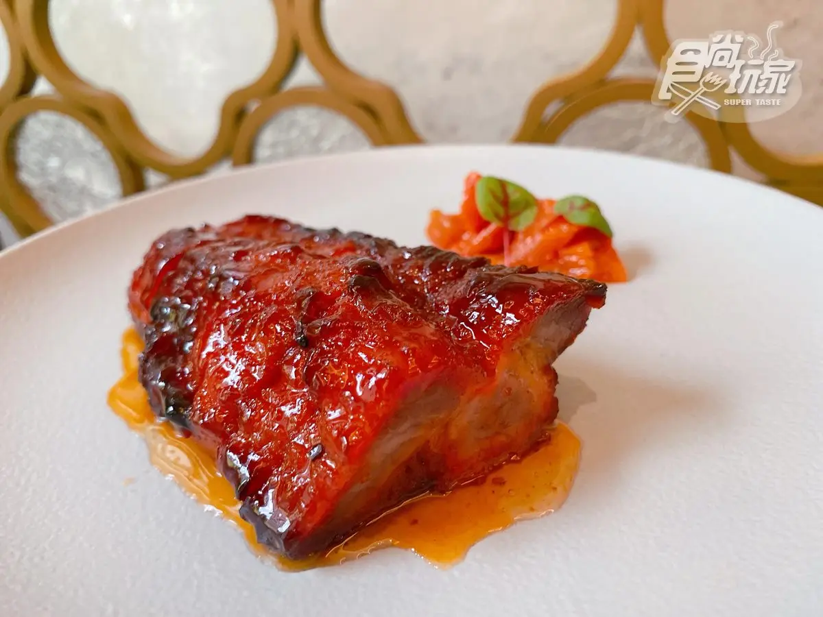 下一個米其林!超狂「麵條披薩」這裡吃,還有完勝速食店「牽絲海鮮版」蛋塔 下一個米其林!超狂「麵條披薩」這裡吃,還有完勝速食店「牽絲海鮮版」蛋塔