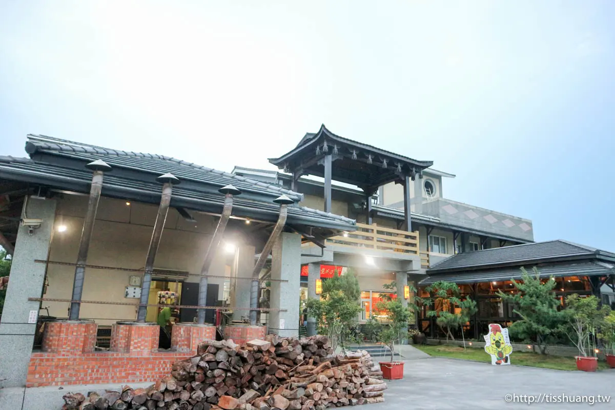 老饕推爆！宜蘭５家必吃桶仔雞：30年獨家祕方、雞油飯吃到飽、豆腐乳烤香雞