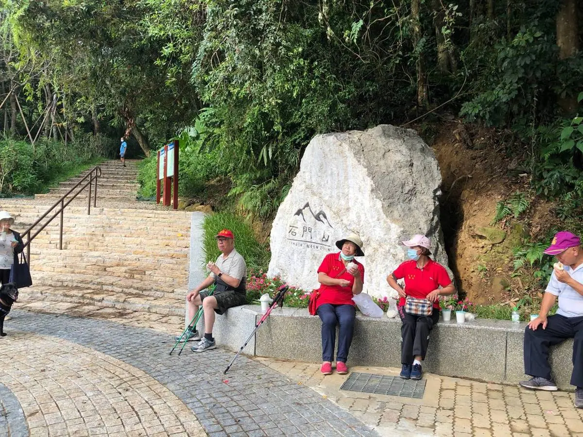 整修後更好走！桃園「石門山小百岳」重新開放，親子出遊輕鬆攻頂、俯瞰街景