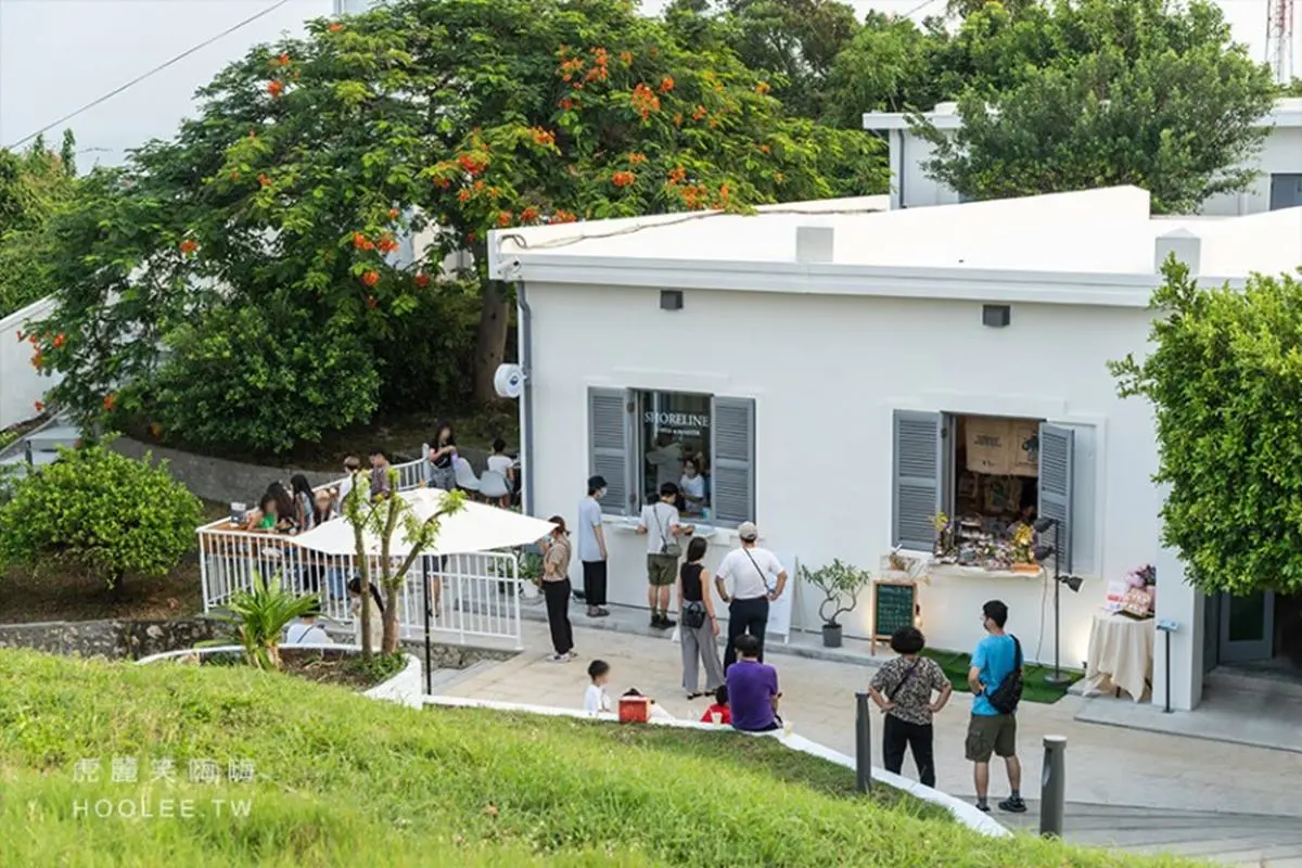 高雄打卡新地標!「全台首座夜間開放燈塔」正式開放,坐擁港景第一排好Chill 高雄打卡新地標!「全台首座夜間開放燈塔」正式開放,坐擁港景第一排好Chill