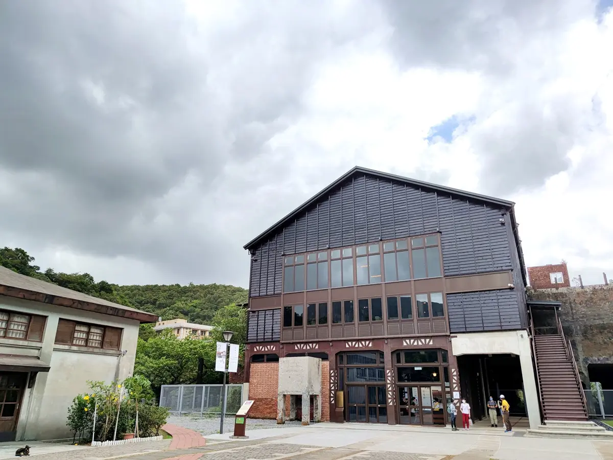 本週７家熱話題新開店：全台最美「貳樓」、神殿帳豪華營地、獨創一麵兩吃
