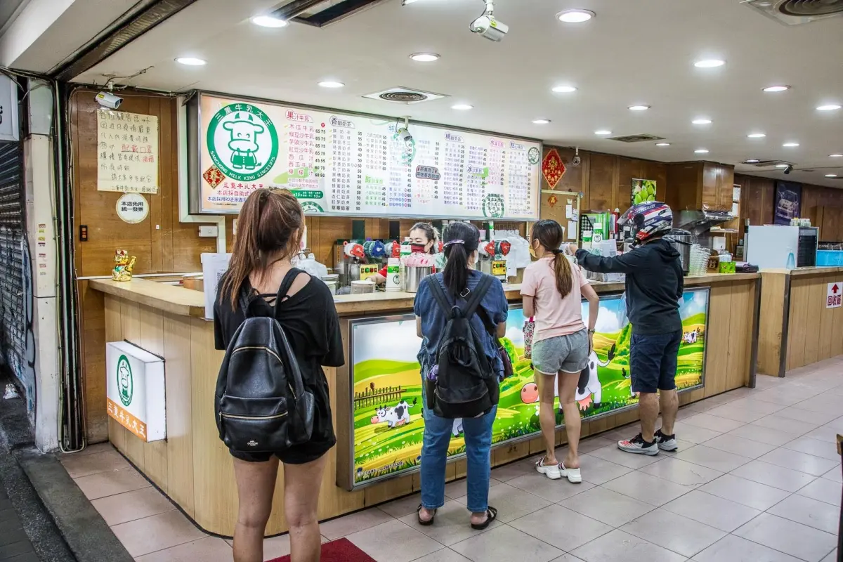 月底省荷包！三重６家銅板小吃：巨無霸麻糬、爆量大腸麵線、網推第一滷肉飯