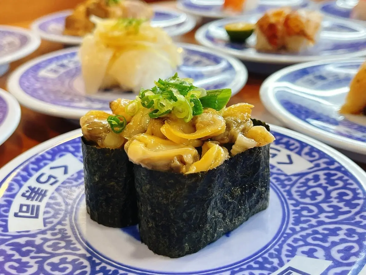 藏壽司「櫻桃小丸子系列」最後倒數！超萌收納袋免費送，再嗑豪華海鮮壽司