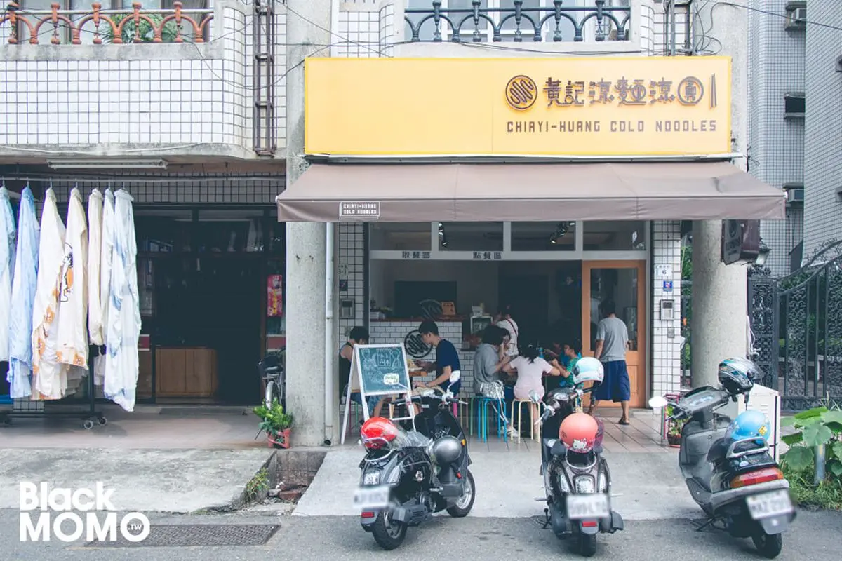 衝嘉義賞國慶煙火！吃玩１日遊６亮點：打卡玻璃屋昆蟲館、衝巨型海盜船放電