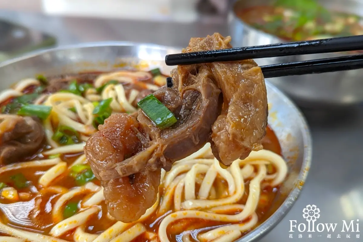 桃園人推爆！中壢５必吃牛肉麵：免費加麵加湯、1700則好評、只賣１種湯頭