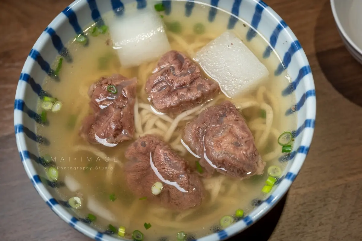 桃園人推爆!中壢5必吃牛肉麵:免費加麵加湯、1700則好評、只賣1種湯頭 桃園人推爆!中壢5必吃牛肉麵:免費加麵加湯、1700則好評、只賣1種湯頭