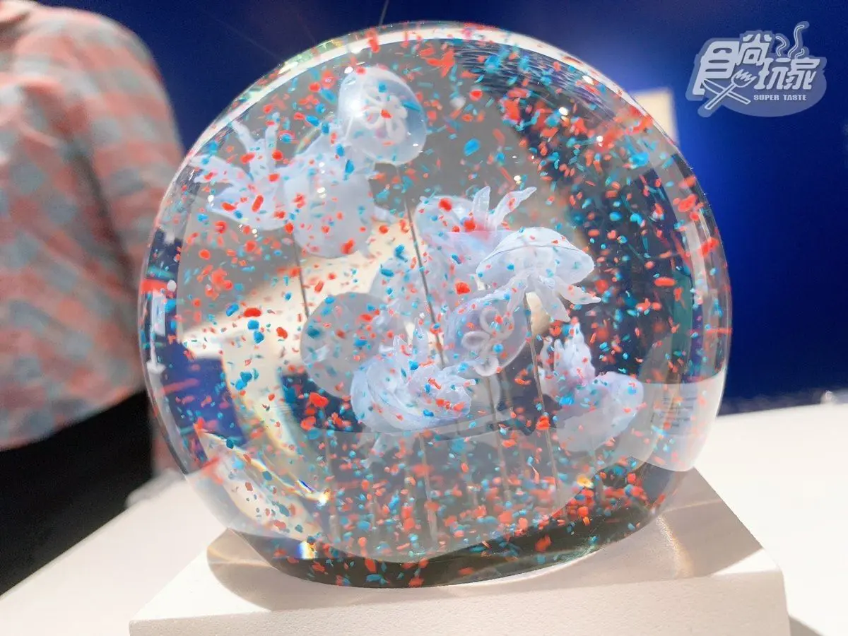 衝Xpark賞世界名畫!「AI海洋名畫展」今開跑,夢幻水晶球、水母萬花筒超欠拍 衝Xpark賞世界名畫!「AI海洋名畫展」今開跑,夢幻水晶球、水母萬花筒超欠拍