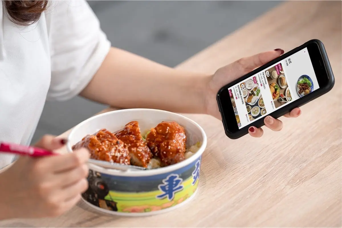 星巴克、麥當勞都有!foodpanda超狂10月優惠,還有12人同行內用都能折抵 星巴克、麥當勞都有!foodpanda超狂10月優惠,還有12人同行內用都能折抵