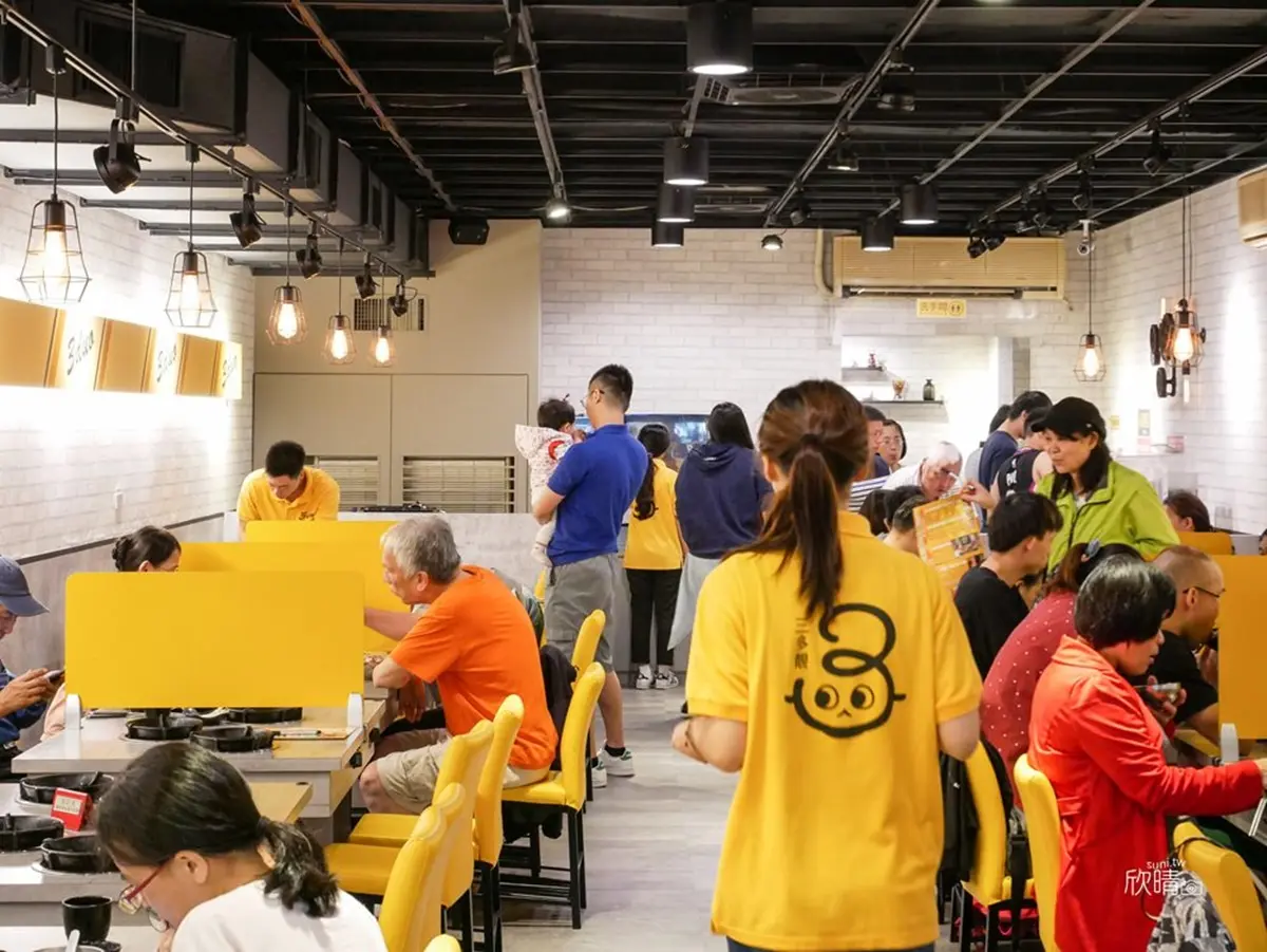 CP值爆表!全台6家百元小火鍋:最低98元起、24小時營業、滷肉飯吃到飽 CP值爆表!全台6家百元小火鍋:最低98元起、24小時營業、滷肉飯吃到飽