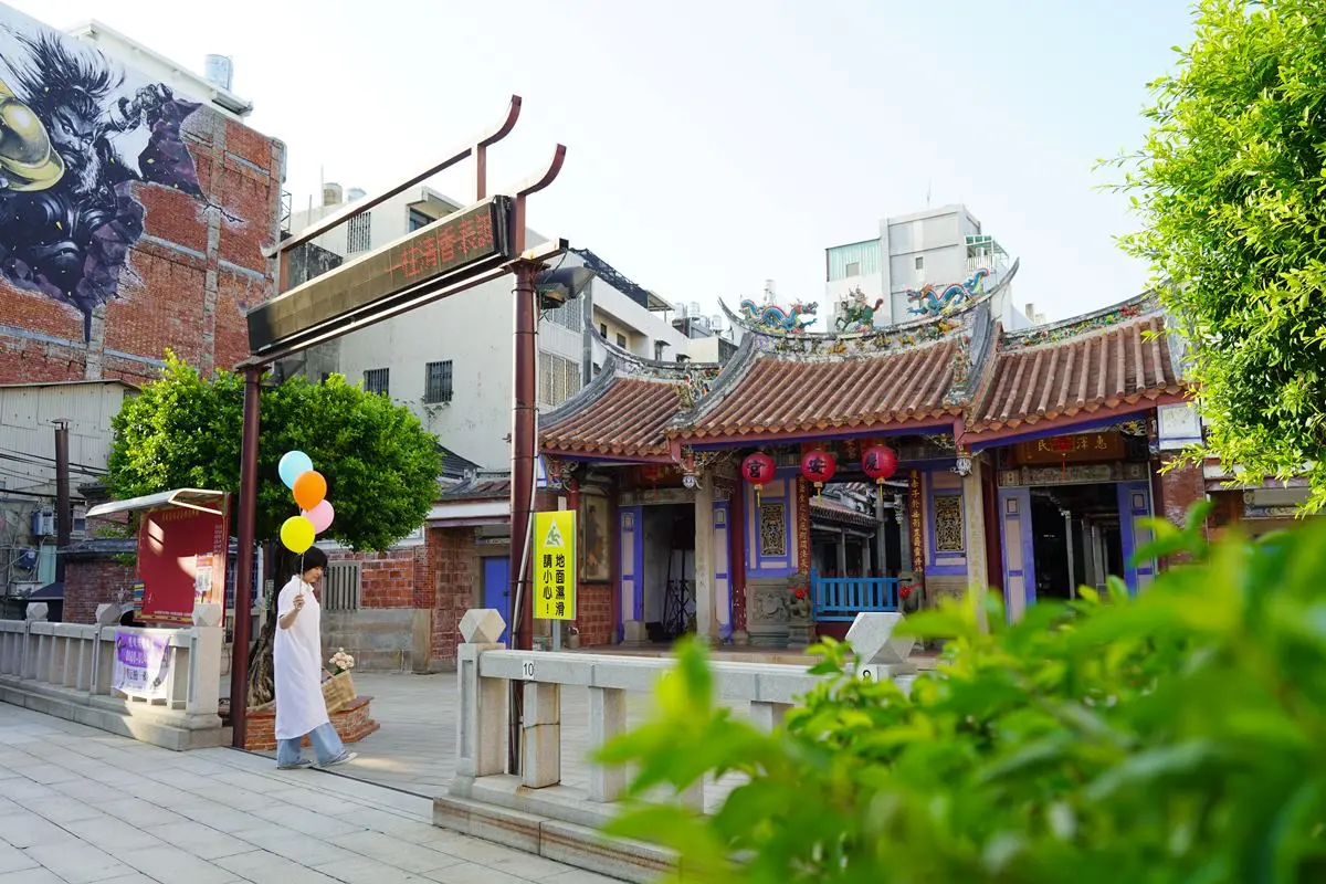 熱鬧永樂街回歸！連２天「假日快閃市集」開逛40多家品牌，再賞街邊櫥窗畫作
