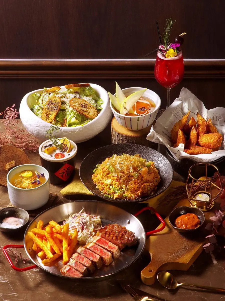 呼叫姓萬、阿聖！名字有萬、聖「金庫飯店」餐酒館打折，爽吃排餐、韓式炸雞