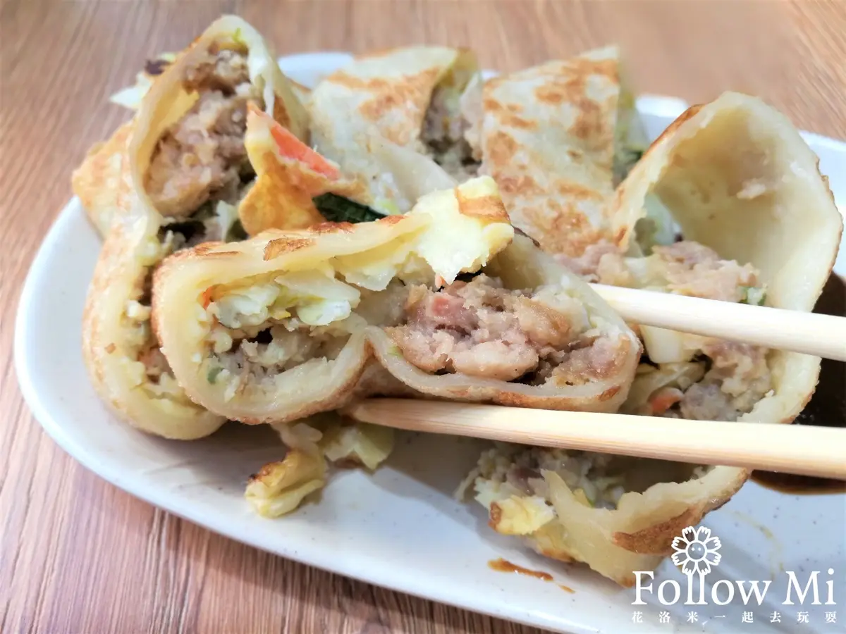 暴紅到日本！台北「排隊早餐店」蛋餅餡料多到滿出來，先搶現炸整盒獅子頭
