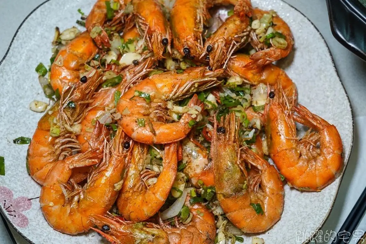 「花蓮版米其林」來了！部落客激推14家最強美食：旭蟹麻油雞、蛋餅界天花板