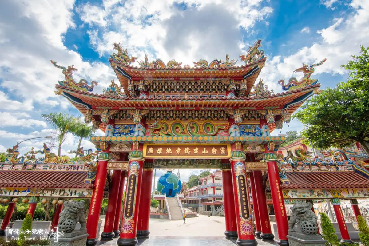 雲林１日遊最強攻略！古坑必訪７亮點：麝香木花海大爆發、全台唯一地球廟