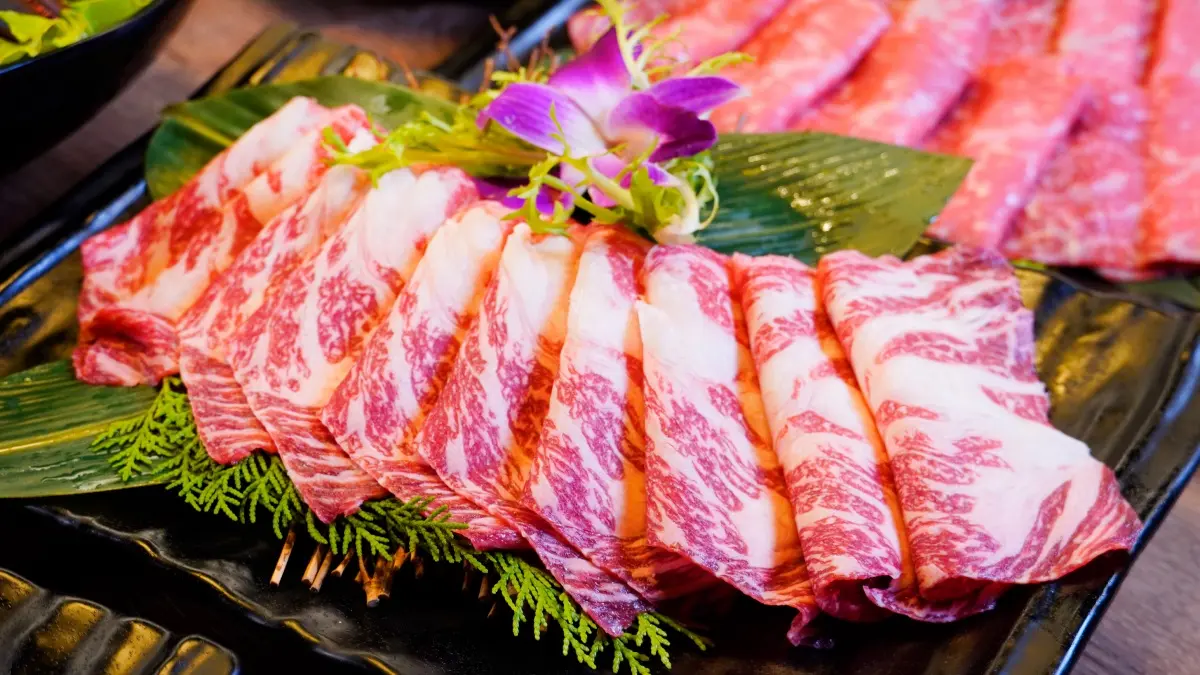 身分證中２碼！問鼎「佐渡花蟹」吃到飽，姓名有「立冬進補」波士頓龍蝦免費嗑