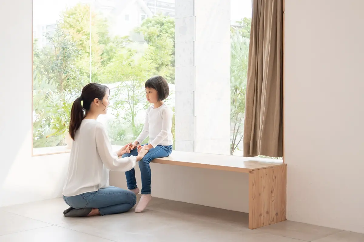 餐廳遇「家長放任小孩哭鬧」超崩潰！網友發文掀舌戰，過來人授１招解窘境