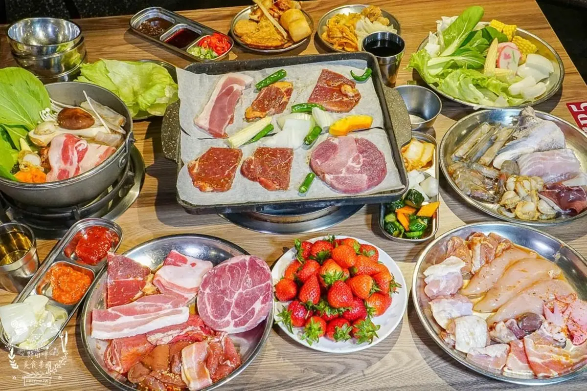 吃到飽最低328元！火烤兩吃80種食材＋韓式料理無限吃，還能自煮海鮮痛風鍋