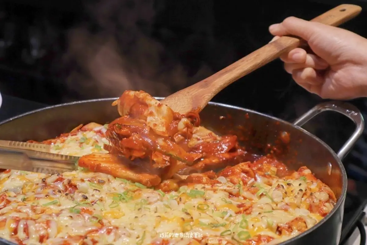 聚餐不傷荷包！ 399元內６韓式烤肉吃到飽：爽嗑13種厚切肉、80種海陸食材任吃