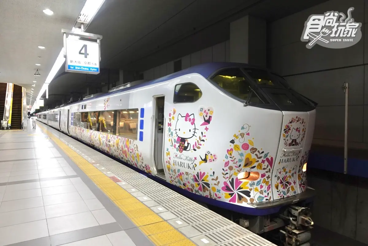 快搭最美和風KITTY列車!日本最新入境、JR交通神券懶人包,再吃台虎超狂飛機餐 快搭最美和風KITTY列車!日本最新入境、JR交通神券懶人包,再吃台虎超狂飛機餐