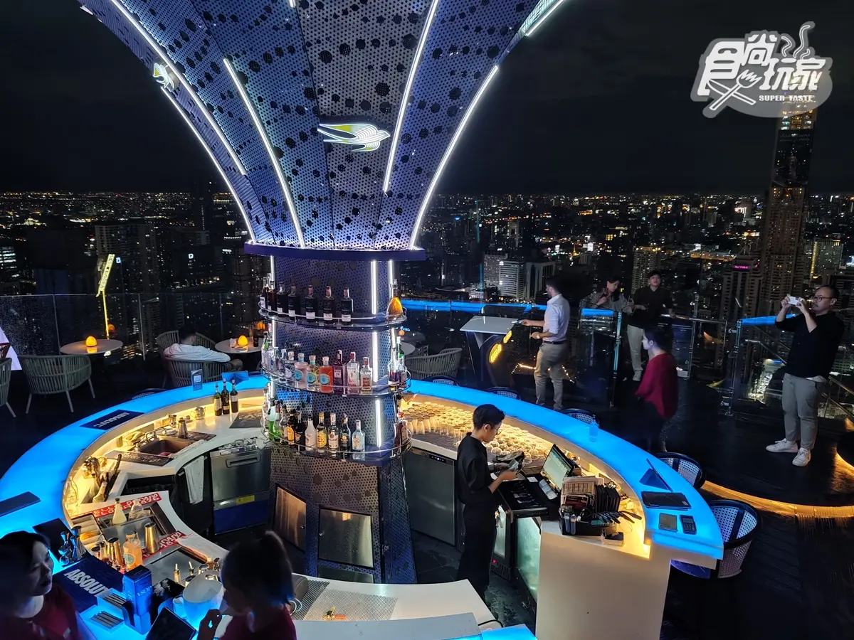360度無死角夜景！曼谷絕美「高空酒吧」，必訪超隱密新亮點「巧克力洞窟」
