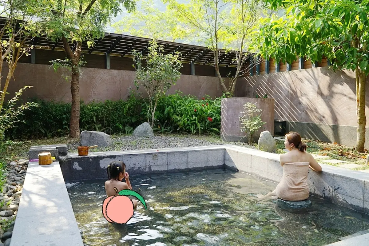 最低80元就能泡!北部6大高CP值溫泉祕境:200元雙人湯屋、台版冰島藍湖 最低80元就能泡!北部6大高CP值溫泉祕境:200元雙人湯屋、台版冰島藍湖