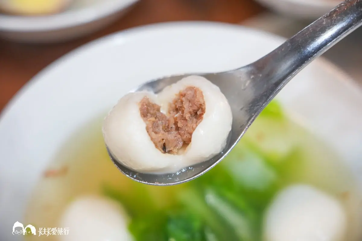 冬至必嘗古早味！30年老店湯圓想吃先排隊，爆漿「包餡湯圓」大人小孩都超愛