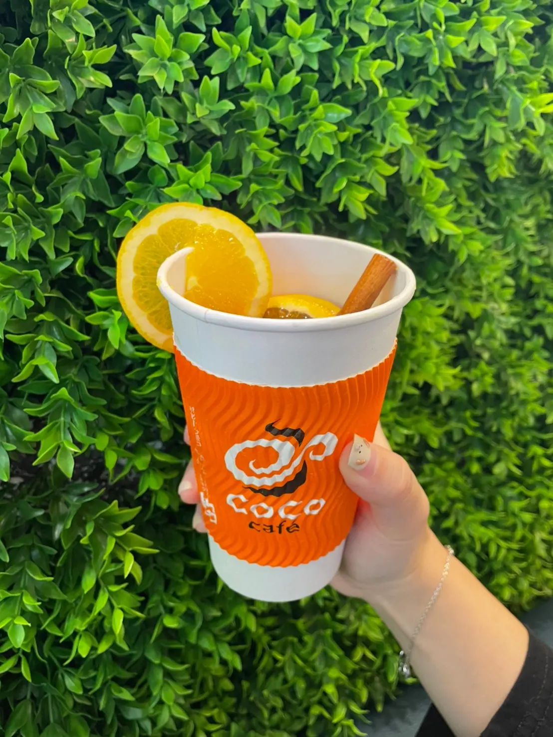 CoCo開賣「耶誕熱紅酒」!冬天微醺超應景,再喝康青龍雙色芋圓+紅豆鮮奶茶 CoCo開賣「耶誕熱紅酒」!冬天微醺超應景,再喝康青龍雙色芋圓+紅豆鮮奶茶