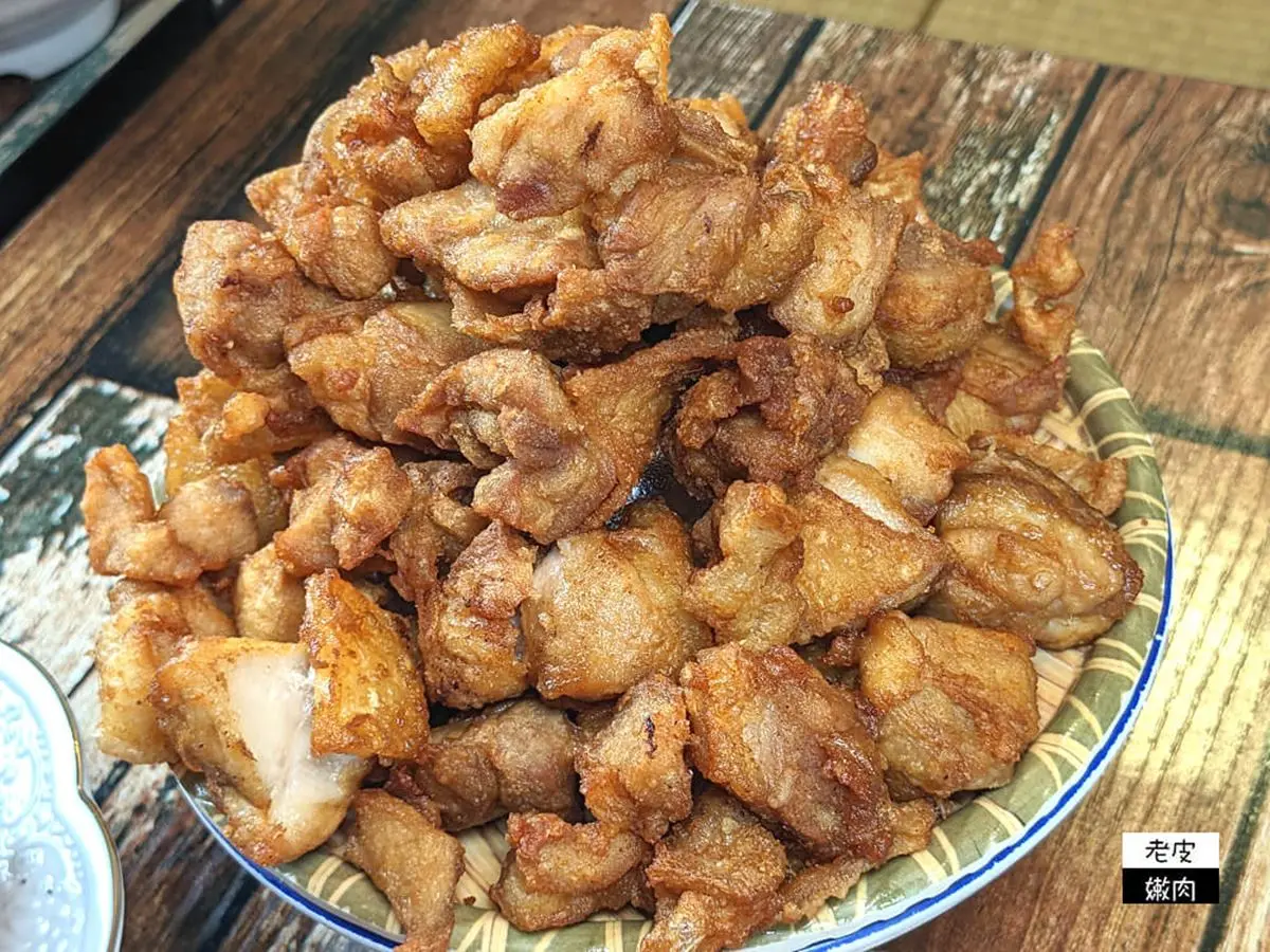 老闆不讓人減肥!中壢超狂「拉麵+草莓吃到飽」僅359元,光嗑爆量草莓就回本 老闆不讓人減肥!中壢超狂「拉麵+草莓吃到飽」僅359元,光嗑爆量草莓就回本