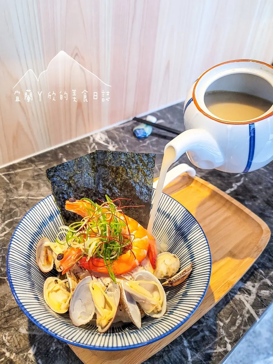 花蓮「排隊麵店」登陸北部!免費加湯加麵超佛,老饕最愛「膠原蛋白魚湯」 花蓮「排隊麵店」登陸北部!免費加湯加麵超佛,老饕最愛「膠原蛋白魚湯」