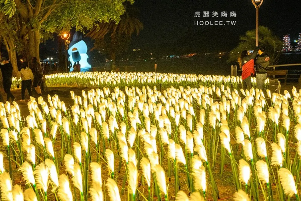 18米高ㄇㄚˊ幾兔降落啦!「2023高雄燈會」12燈區限時拍,龍虎塔燈光秀別錯過 18米高ㄇㄚˊ幾兔降落啦!「2023高雄燈會」12燈區限時拍,龍虎塔燈光秀別錯過