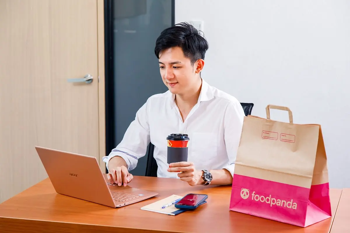 foodpanda必搶13大2月優惠!免費吃星巴克蛋糕、超狂優惠碼現賺4500元(中獎公布) foodpanda必搶13大2月優惠!免費吃星巴克蛋糕、超狂優惠碼現賺4500元(中獎公布)