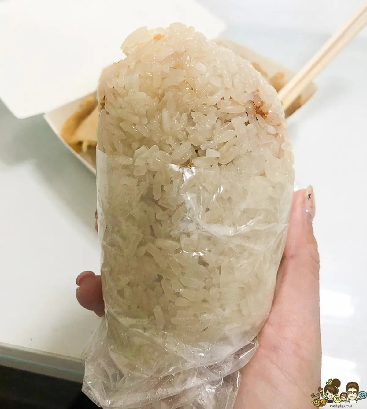 分量多到用便當盒裝！網推「隱藏版蛋餅飯」30元開吃，包滿糯米＋配料超飽足