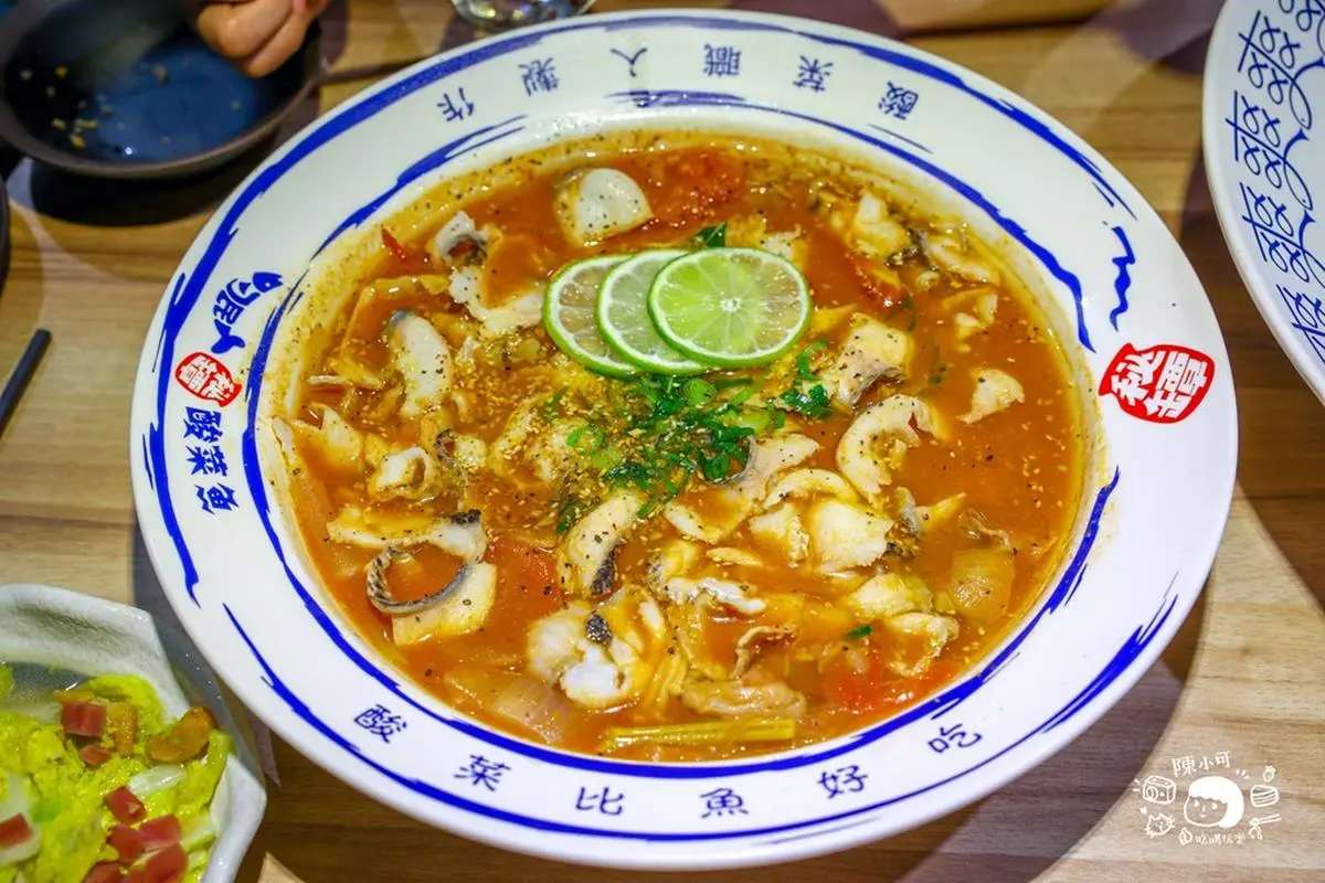 夯爆台中「排隊酸菜魚」插旗台北!開幕就排爆,秘罈酸菜魚+酥脆魚皮超唰嘴 夯爆台中「排隊酸菜魚」插旗台北!開幕就排爆,秘罈酸菜魚+酥脆魚皮超唰嘴