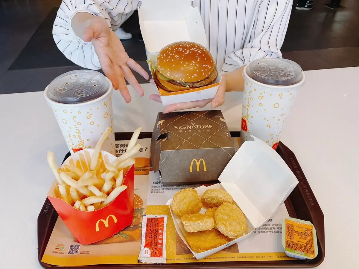最高現省2869元！麥當勞「玉兔迎春優惠券」，加１元多１件、買一送一通通有