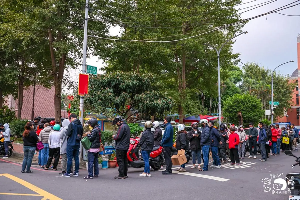 驚見超狂排隊人潮！社團暴紅「貨車生魚片」網友瘋搶，全台巡迴想吃看運氣