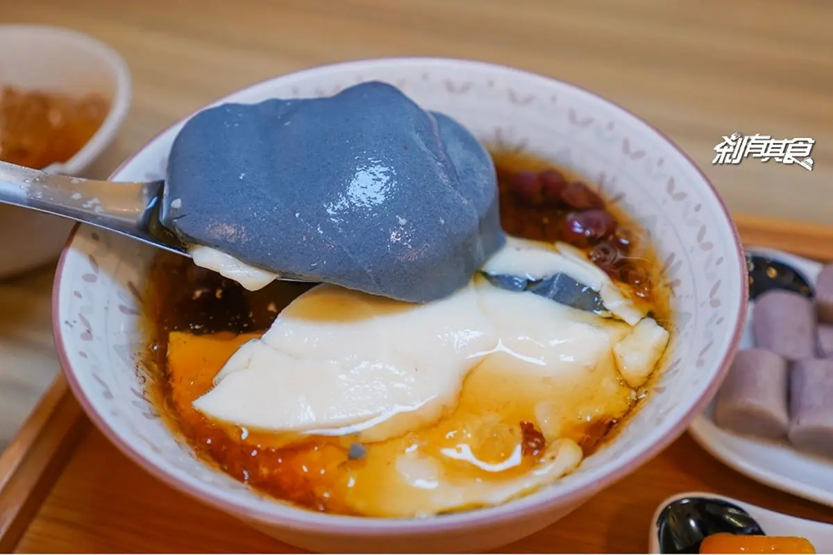 白沙屯媽祖進香必看！苗栗通霄15家美食、景點推薦：阿嬤牌臭豆腐、龍貓車站