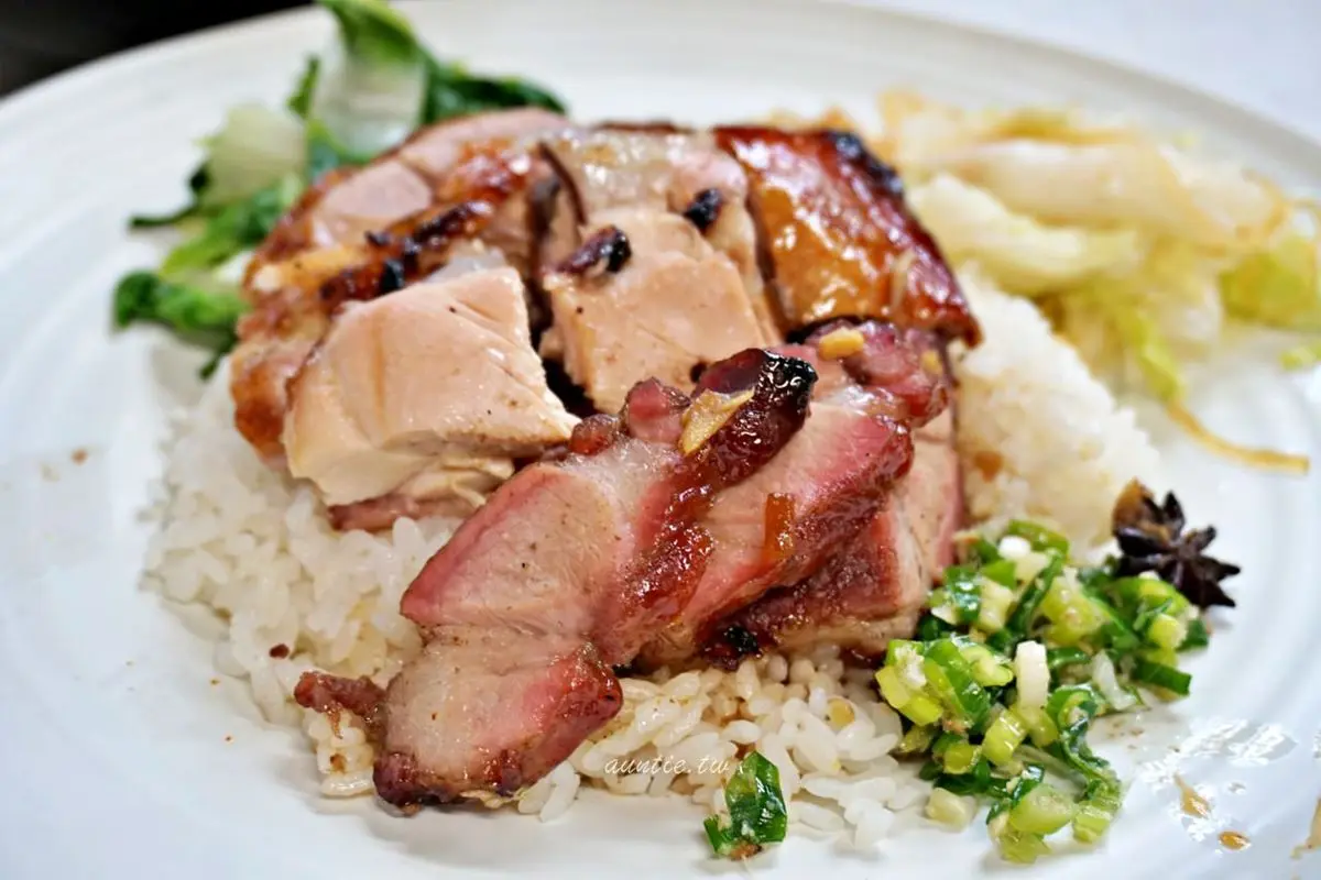 雙北好評燒臘名店！老饕激推６家：超限量鵝腿、免費續飯續湯、蔥油醬無限加