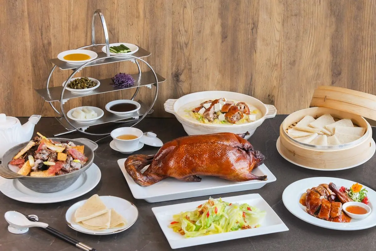 比吃名店還便宜!每人約500元爽嗑整桌烤鴨大餐,超狂飯店快閃烤鴨5吃好康(中獎公布) 比吃名店還便宜!每人約500元爽嗑整桌烤鴨大餐,超狂飯店快閃烤鴨5吃好康(中獎公布)