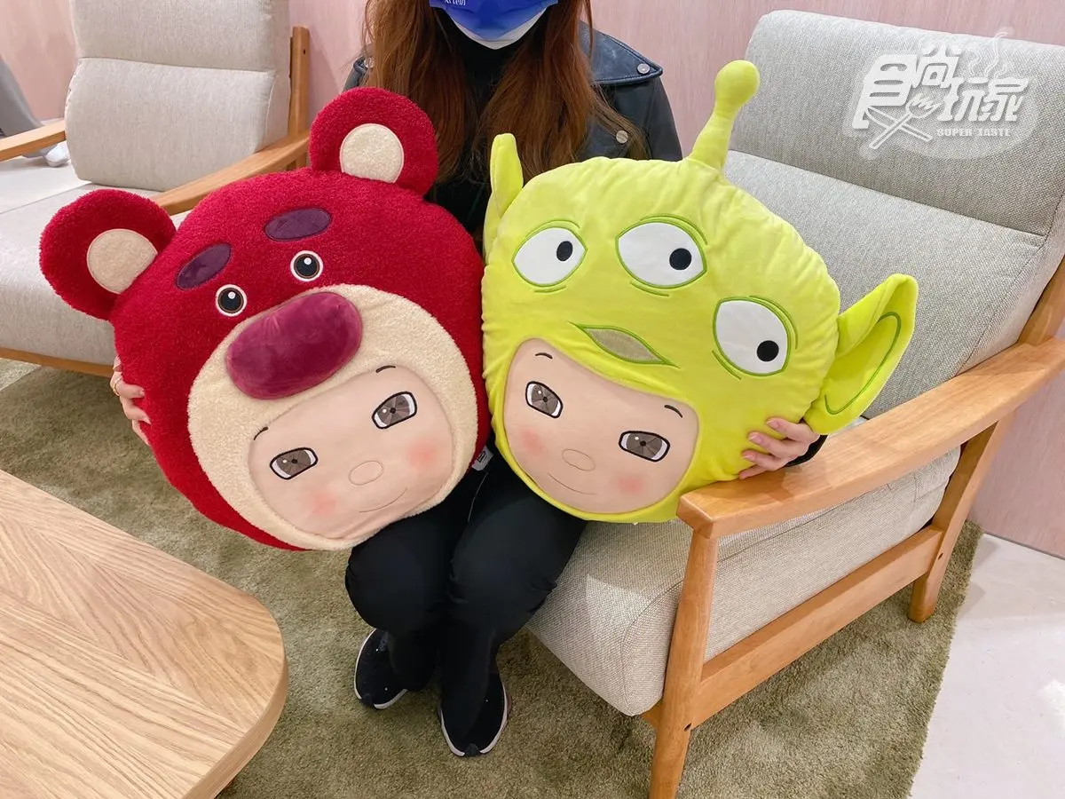 巨型「進擊的米奇」這裡拍!迪士尼、皮克斯控必衝展,三眼怪、史迪奇通通有 巨型「進擊的米奇」這裡拍!迪士尼、皮克斯控必衝展,三眼怪、史迪奇通通有
